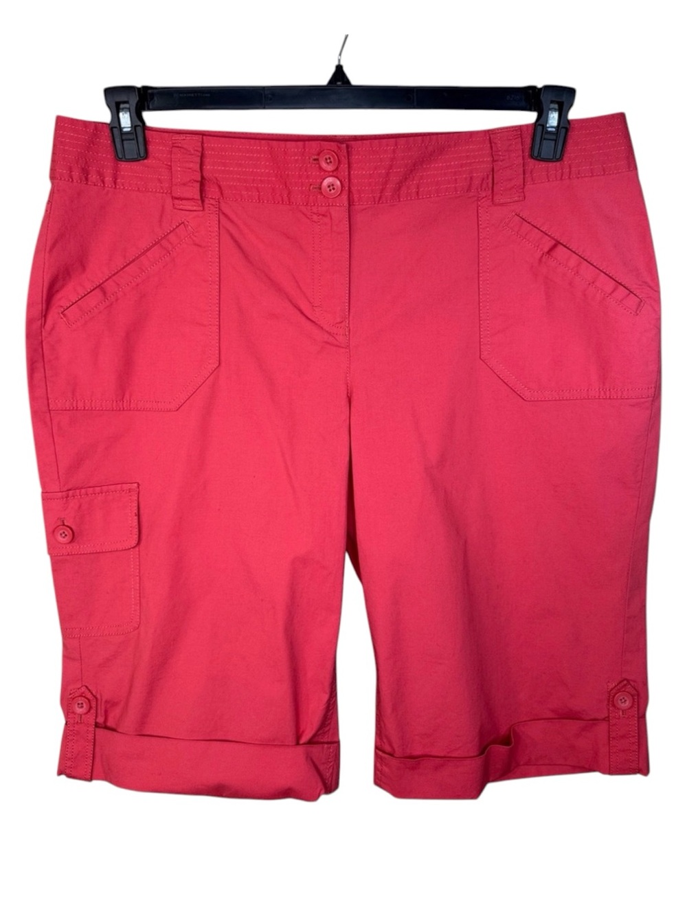 liz & co. Coral Shorts Red Cargo in Size 16  NWT